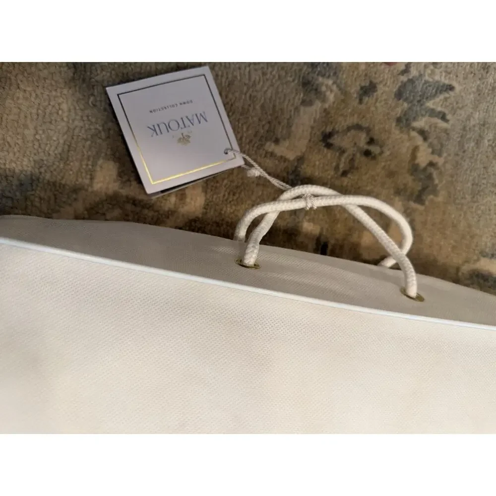Matouk MONTREUX STANDARD Duck Down Chalet PILLOW Medium NWT $500